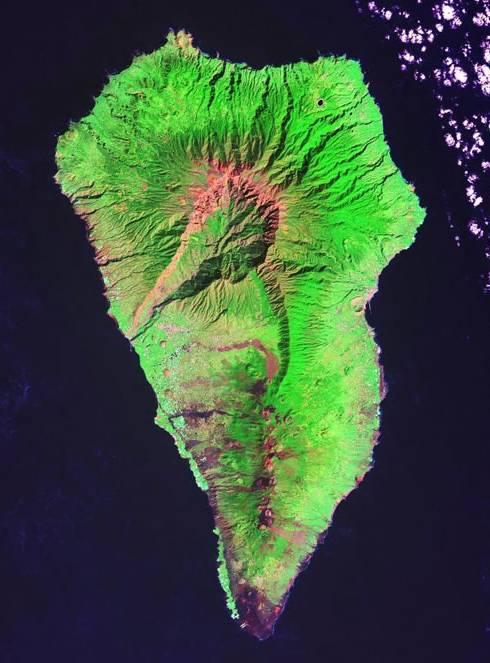 Volcano Potential collapse and tsunami at La Palma, Canary Islands