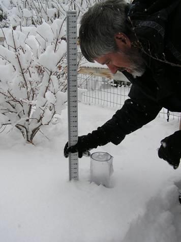 Measuring The Depth Of New Snow Goal: Measure the amount of new snow that has fallen in the past 24 hours -Tools: Snow stick and snow board *Find a nice, level place to measure where drifting or