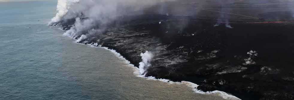 The Kīlauea Volcano: Be a Volcanologist Lesson 3: Final Project OPENING Review the Hazards from Kīlauea s Eruption 1.
