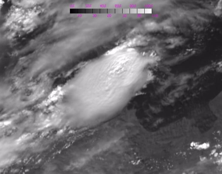 Detection of Cold U/V Storms Using HRV Image Cb top and gravity waves are easly noticed from