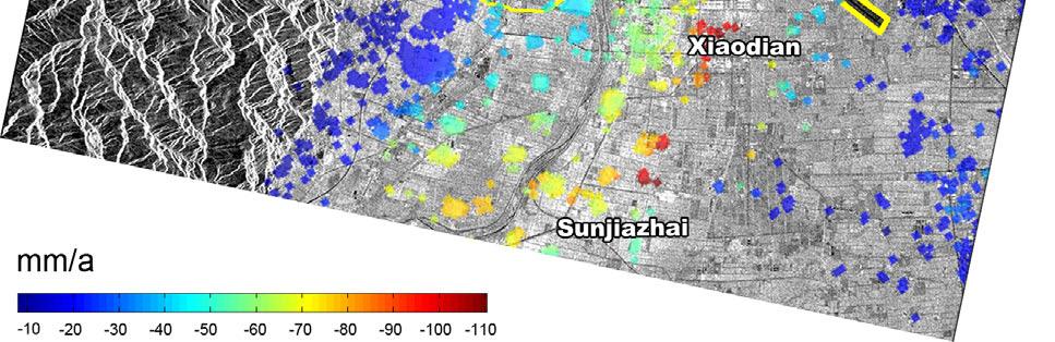 Comparison of average deformation vocity between DInSAR and levling measurement (mm/a (a P1 Figure 3. Average subsidence vocity in southern Taiyuan (2006-2009 (b P2 Figure 4.