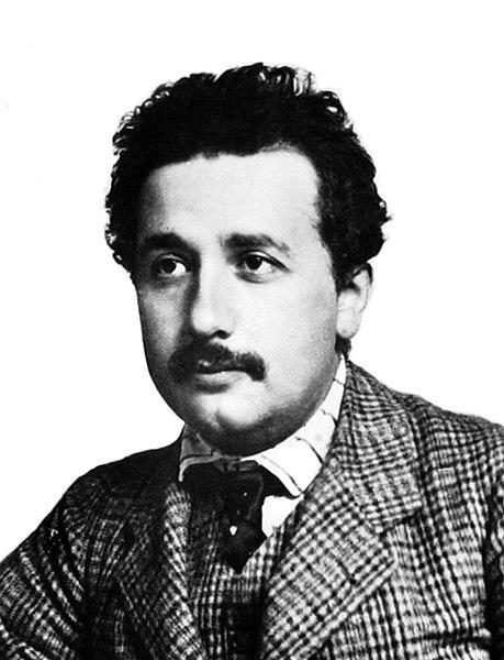 Annus mirabilis Albert Einstein (1905): Six amazing papers Light quanta and photoelectric effect (Nobel, 1921) Special theory of relativity Mass and energy in