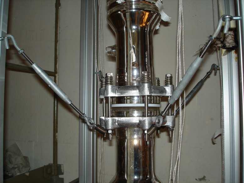 94 Pilot plant column Figure 7.3: Springs and turnbuckles help centering the column and compensates for the weight of each column section. 7.3 Instrumentation 7.3.1 Measurements Inside the column, a total of 24 temperature sensors of type PT-100 are placed at various locations (See Figure 7.