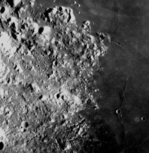 A B 10 km Figure 4: Apollo 15 photograph of the moon. North is to the top.