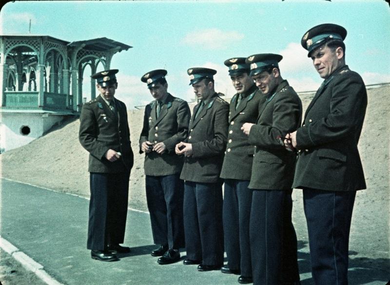 April 1961 Left to right: Nelubov G.G., Bykovsky V.