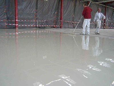 Industrial Floorings Self Leveling, 2 C Epoxy good processing properties, even with reduced additves self-leveling deaeration pigment stability appearance of crossover area improved mechanical
