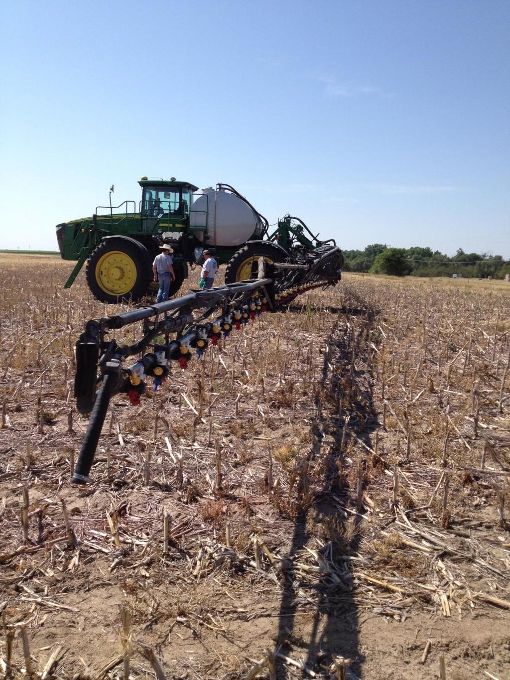 Application Equipment The application method is the most important aspect of these studies! 80-120 foot boom groundspray equipment is in common use by growers and professional applicators.