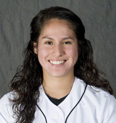 #5 Brianna Luna So. 5-4 OF/IF R/R India, Calif. La Quinta LUNA GAME-BY-GAME Went 1-for-2 with a run scored and two RBI in the 9-1 win over Illinois on March 31.