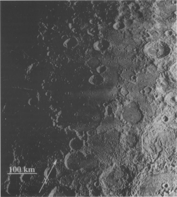 CRITERIA FOR THE DETECTION OF LUNAR CRYPTOMARIA 159 Fig. 8. Portion of Lunar Orbiter IV Frame 9M showing the location of the Balmer basin.