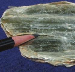 NON-METALLIC LUSTER Mineral Hardness Streak Specific Luster Other Properties Color Gravity Agate (Quartz) 7 white 2.5-2.