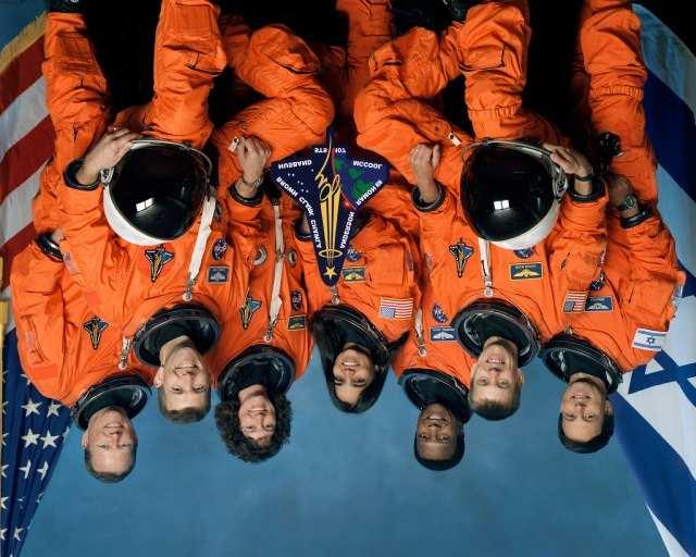 Seven Strangers? by Dr. Tony Phillips At the dawn of the space age some 40 years ago, we always knew who was orbiting Earth or flying to the Moon. Neil Armstrong, Yuri Gagarin, John Glenn.