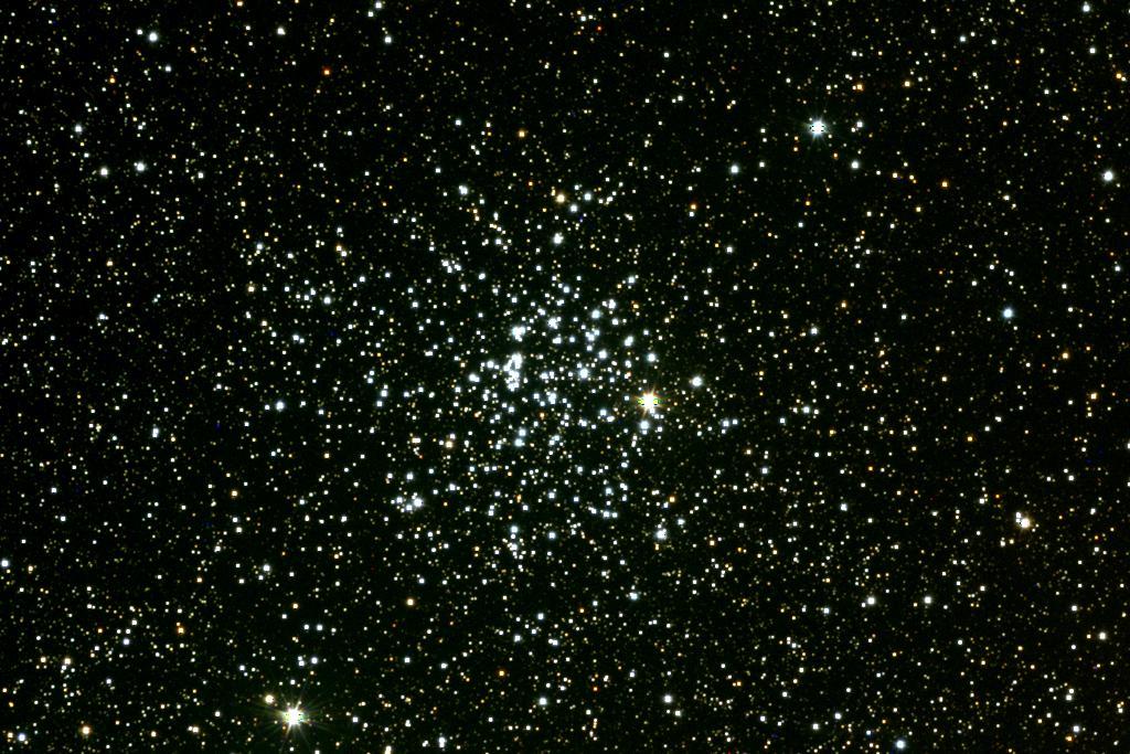 M52 Messier 52 is an open star cluster, which was discovered in 1774 by Charles Messier. The density near the center is about 3 stars per cubic parsec.