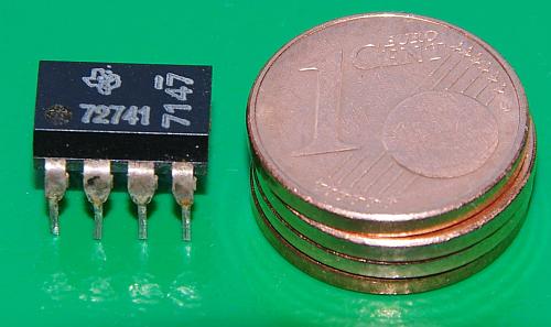 Operational Amplifiers (Op-Amps) Operational amplifiers (op-amps) are devices amplifying the voltage difference between two input terminals by a large gain factor g V - V + -