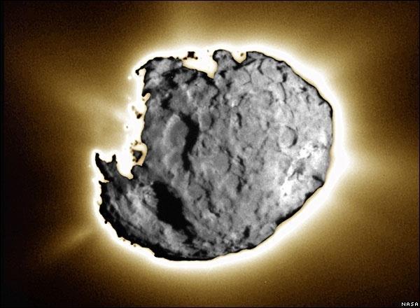 comet Wild 2, collecting dust formed when the Solar