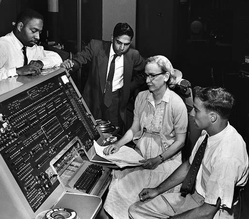 Engineering Software Grace Hopper Proposed the idea