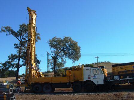 Over-balanced mud drilling deviated wells