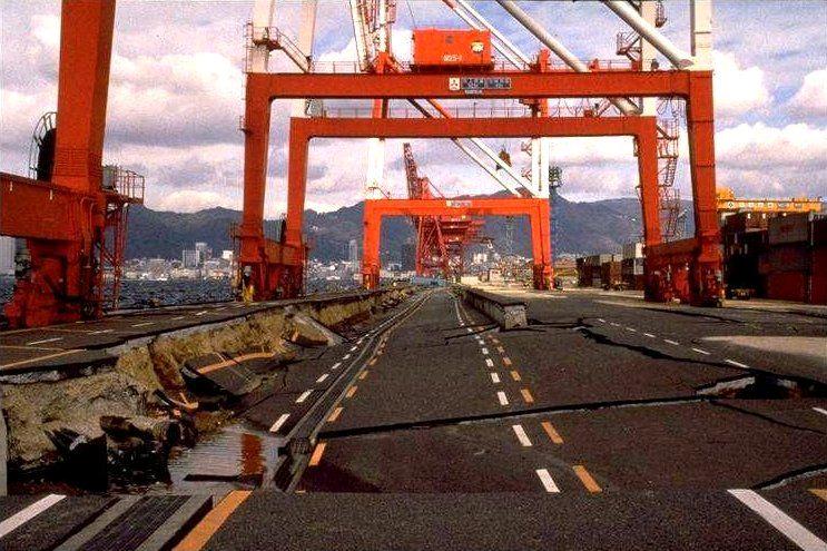 Kobe Port Damages, 1995 Liquefaction Potential