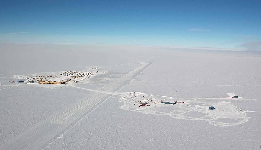 Amundsen-Scott South Pole