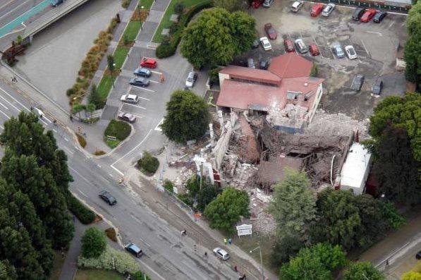 Total collapse of a building source: