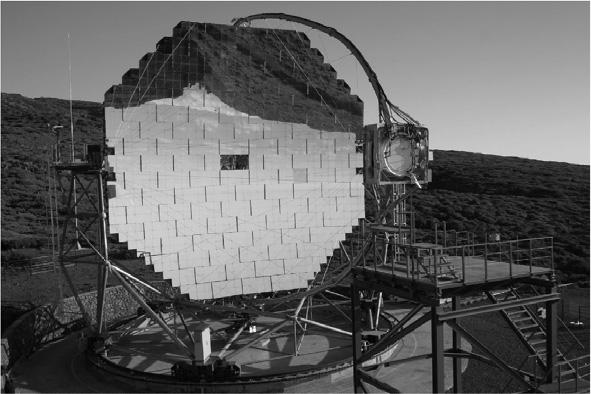 2 Figure 1. The MAGIC telescope. The main characteristics of the telescope are its 17m.