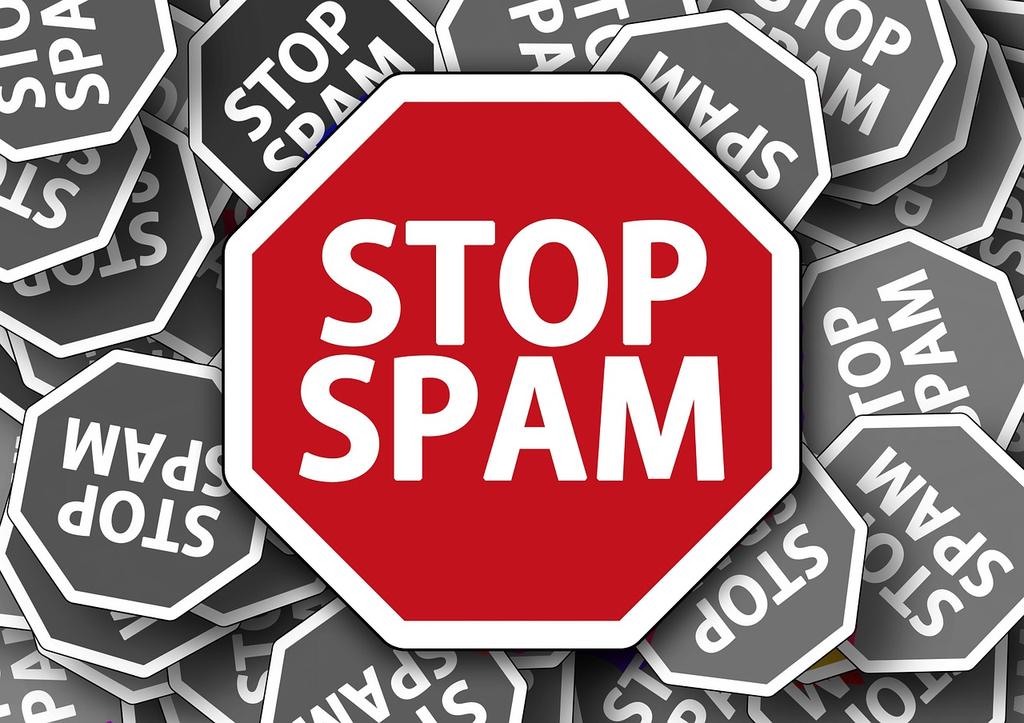 Example: Personalized Spam Filters each user has