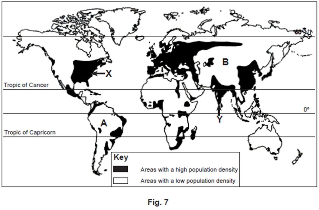 11 POPULATION GEOGRAPHY 4 (a) Study Fig. 7, which shows world population density and distribution.