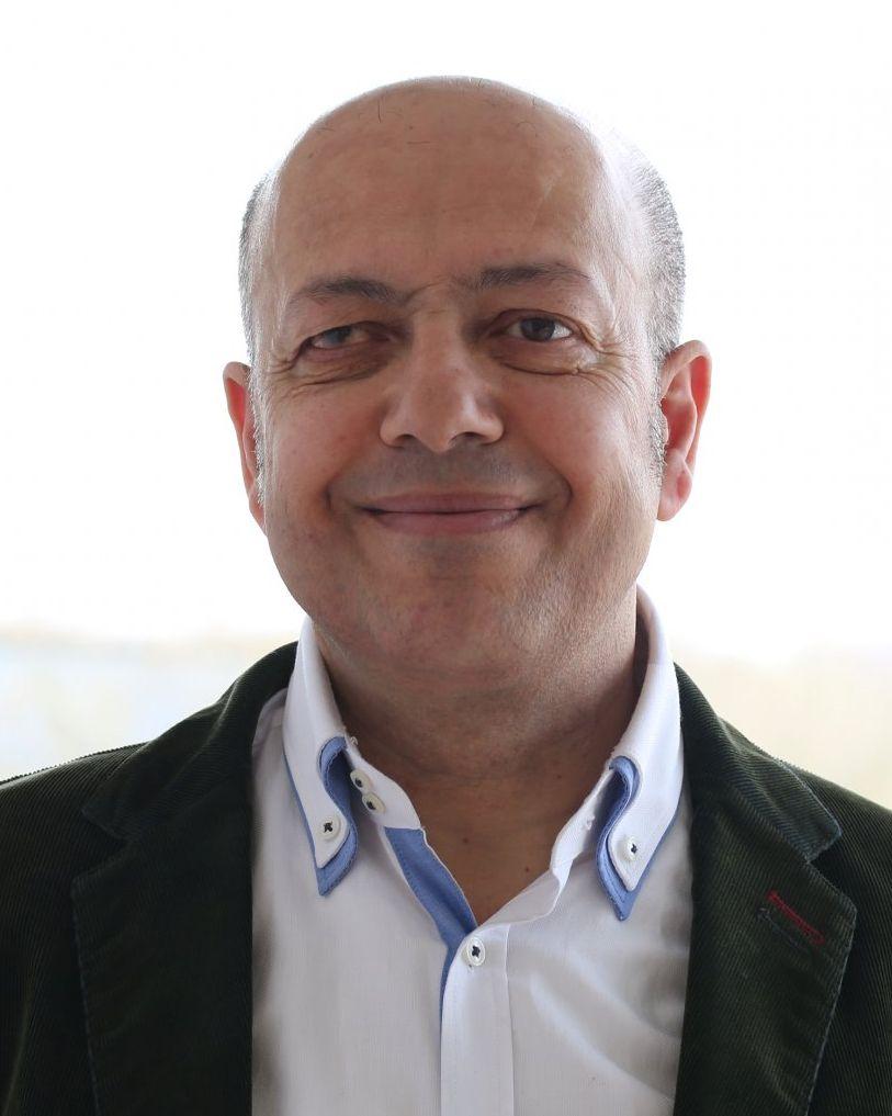 The Faculty Prof. Arzhang Khalili is a Professor at the Max Planck Institute for Marine Microbiology, Germany.