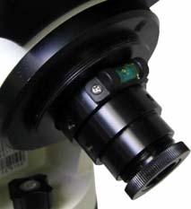 (2) Remove the protection tape on the threaded hole located on the Polar Scope.