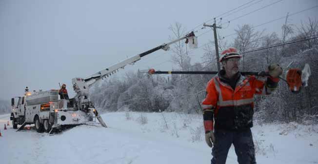 2.3 Immediate Improvements March 31, Storm Outages A second major storm hit southeastern New Brunswick on March 31,, allowing employees to quickly put to use many of the key lessons learned from the