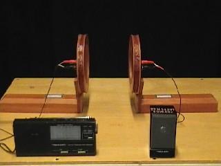 Demo: Mutual Inductance Two Small Coils and Radio H31