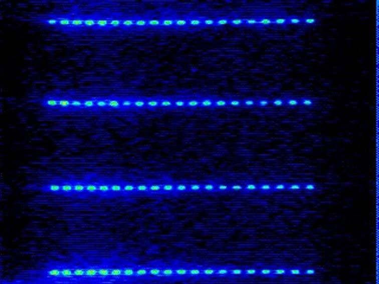 2D diode laser arrays Lecture10/11 IR image of the laser array near field CW Power per 1 bar (W) 40 λ 1.