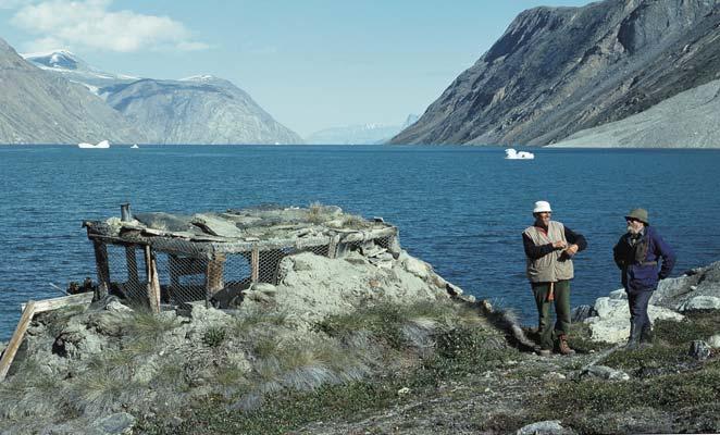 Fig. 82. The ruin of the Norwegian hunting hut, Strømnæshytten, on the south side of Röhss Fjord at Strømnæs. It was built in July 1934.