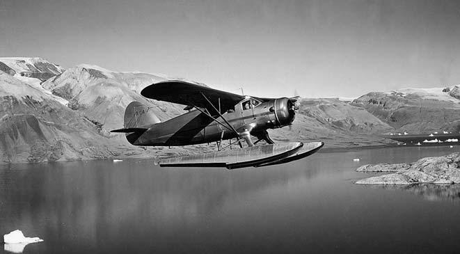 was constructed at Mestersvig, DC-4 aircraft were used. In 1948 the expedition acquired its first Norse - man seaplane, and in 1949 a second Norseman (Fig. 18). Overwintering was given up in 1953.