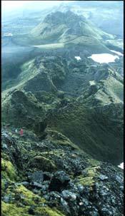 Divergent Boundaries: Mid-Ocean Ridges Iceland