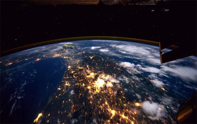EARTH MONITORING The ISS offers a great window to watch the Earth, watching weather, climate, agriculture trends, natural disasters, pollution, deforestation, etc.