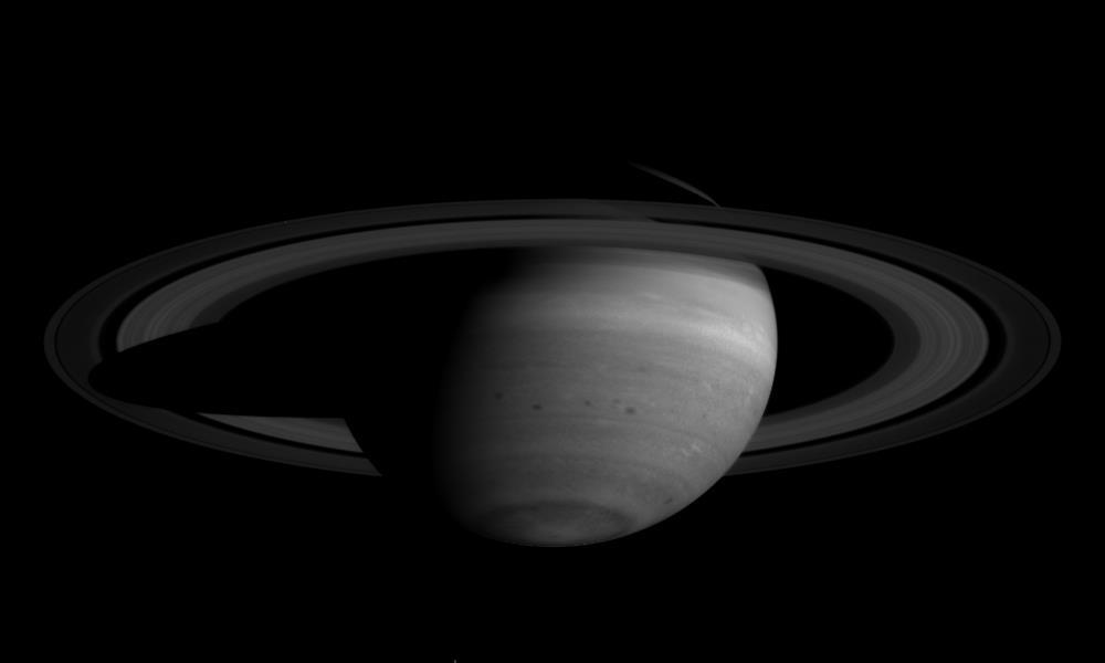 15 Motion of Saturn s Atmosphere