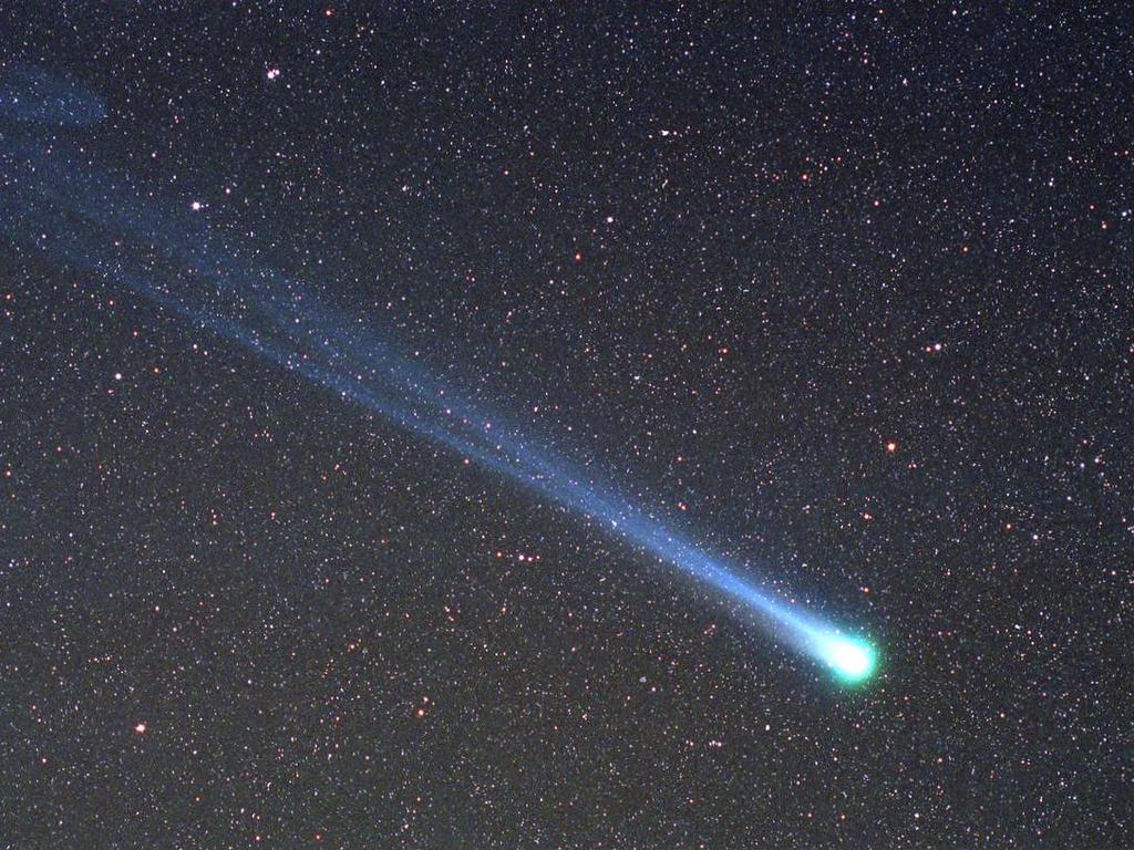 Comet Hyakutake Passes the