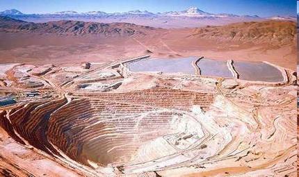Open pit and mining facilities can be clearly identified in the
