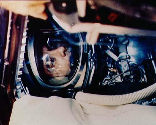 Light the Candle : Freedom 7 Alan Shepard, first American in Space May 5, 1961 Image: NASA Alan Shepard became the first American in space less than a month after Soviet Yuri Gagarin made his flight.