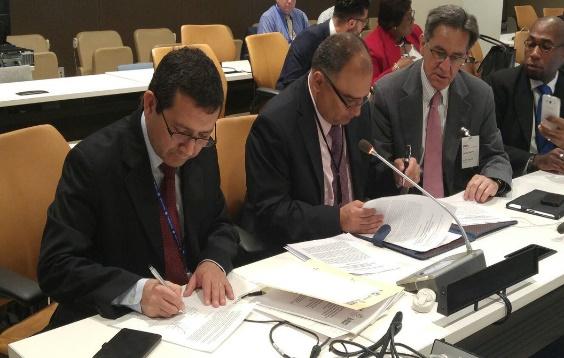 Signature of Commitment Agreement for updating the Joint Action Plan.