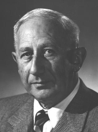 Walter Baade 1893-1960 With Fritz Zwicky first proposed that neutron stars could be formed by