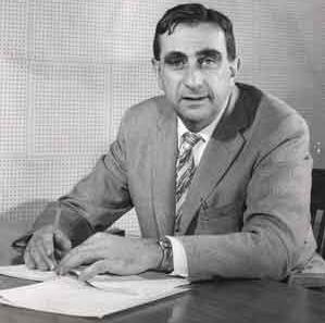 OpenStax-CNX module: m38278 3 Figure 3: Hungarian born theoretical physicist Edward Teller (1908 2003) shown in 1958 as the director of Lawrence