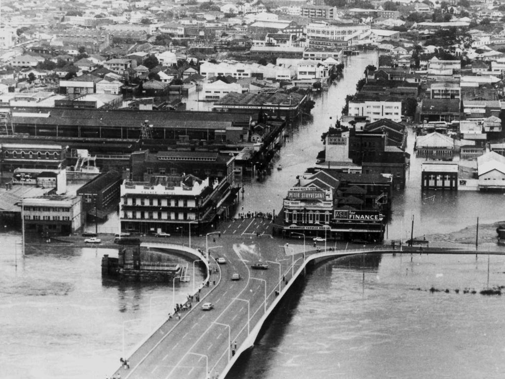 thunderstorms and tornados 1893 flood 1908 flood 1974 flood