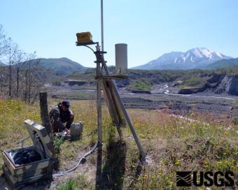 Observatory uses Acoustic Flow Monitors (AFMs) to detect lahars originating on Cascades volcanoes.