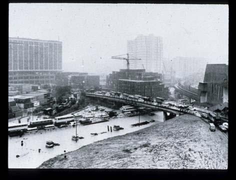 Rainstorm flooding Kwai Chung Road flood in August 1982 A rainstorm exacerbated by the