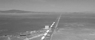 Radio Interferometry The Very Large Array (VLA): 27 dishes are combined to simulate