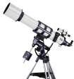 Telescope: can be built very large - mirror can be supported from its back surface mirror only has 1 surface to polish relatively inexpensive Refractor Telescope - uses a lens to focus incoming light