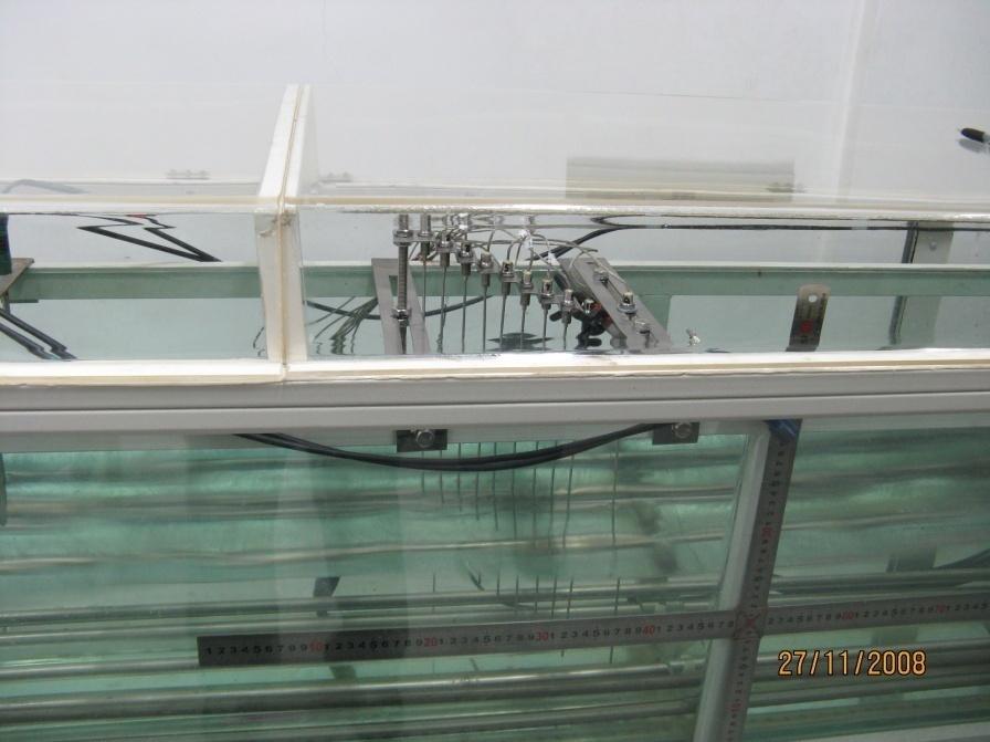 Laboratory experiments: Wave tank: 5m in length with height of.4m and width of.2m.