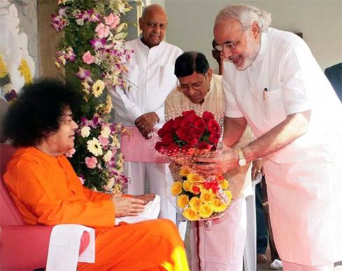 Indian Prime Minister Narendra Modi offering flowers to Bhagawan Sri Sathya Sai Baba The time has come for some unmaking and remaking for mankind. The end of Kaliyuga, the dark age is almost here now.