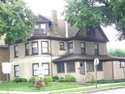Places to Stay In and Around Punxsutawney Bed and Breakfast Barclay Bed and Breakfast 201 East Union Street 814-939-9415 Contact: Lisa London This brick Victorian Home was built at the turn of the